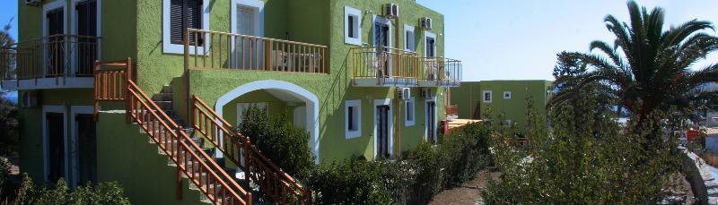 Perla Hotel Агия-Пелагия  Экстерьер фото